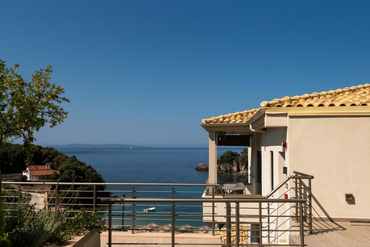 Prima Vista Beachfront Boutique Hotel Sívota 外观 照片